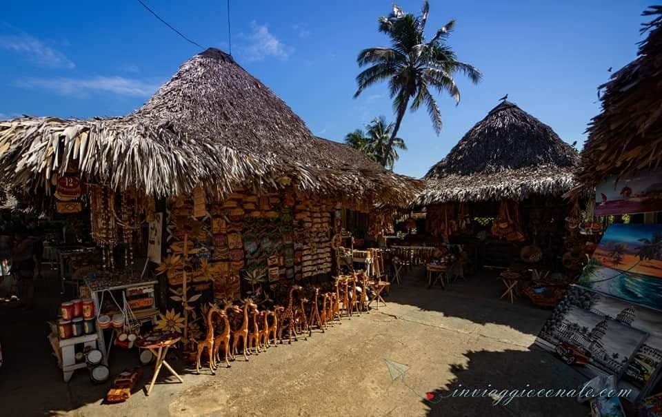 Mercato artigianale a Varadero