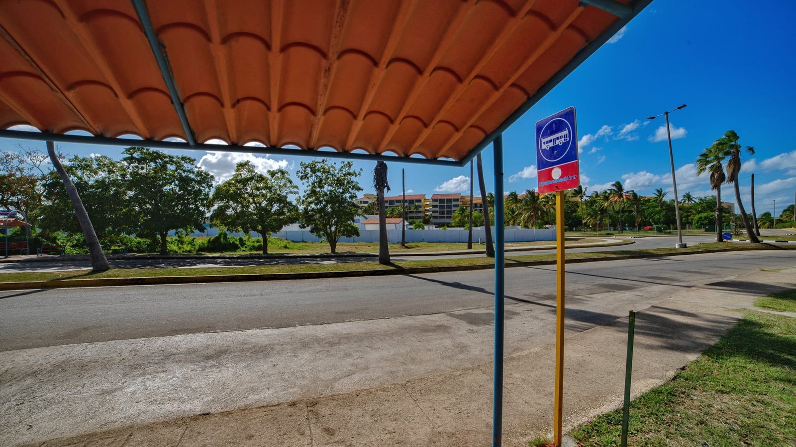 Vista dal piano superiore del bus turistico di Varadero
