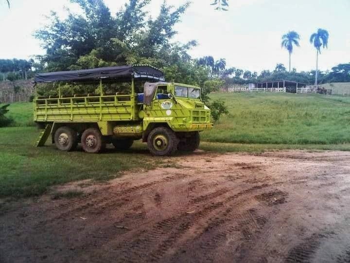 Gruppo durante il Super Truck Safari