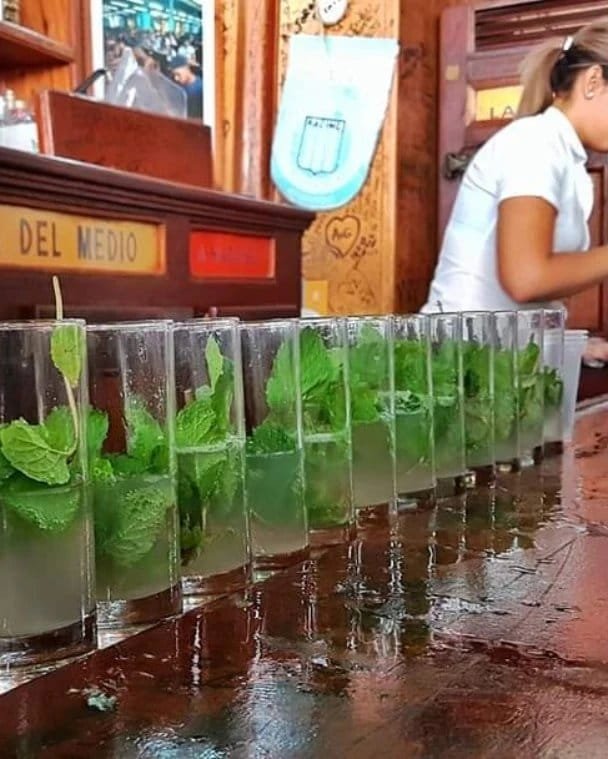 Il ghiaccio tritato per il Mojito