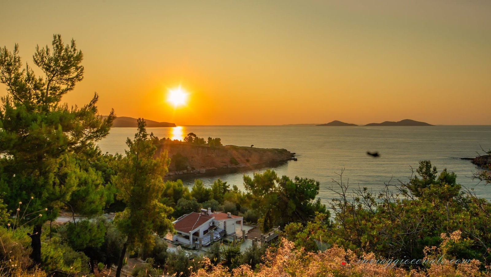 Il sole che sorge su Alonissos