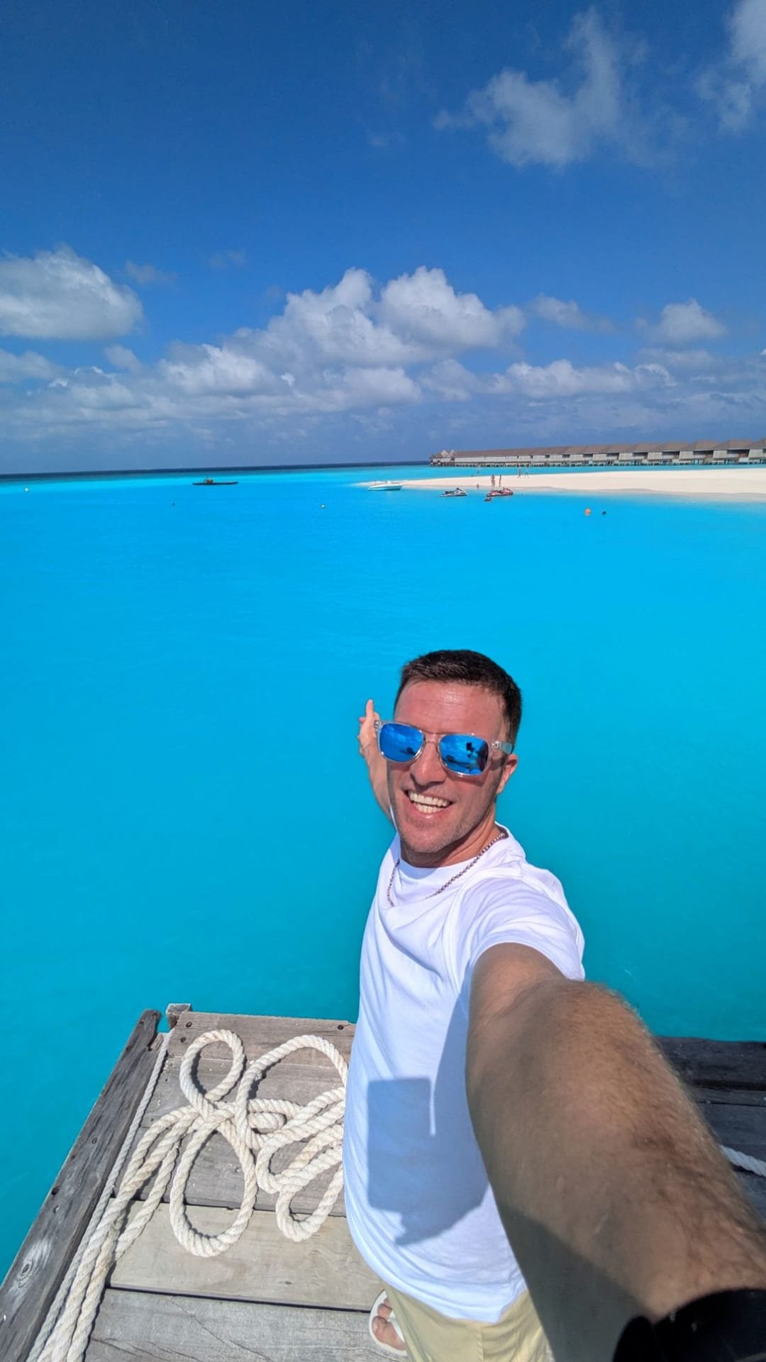 Il Brennia Kottefaru Resort