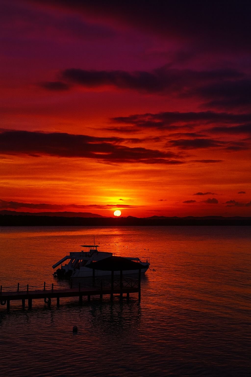 la bahia di Miches al Tramonto