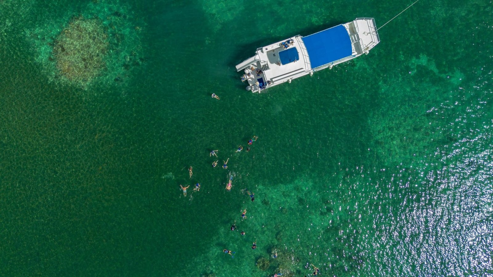 Un tuffo nell’acqua cristallina