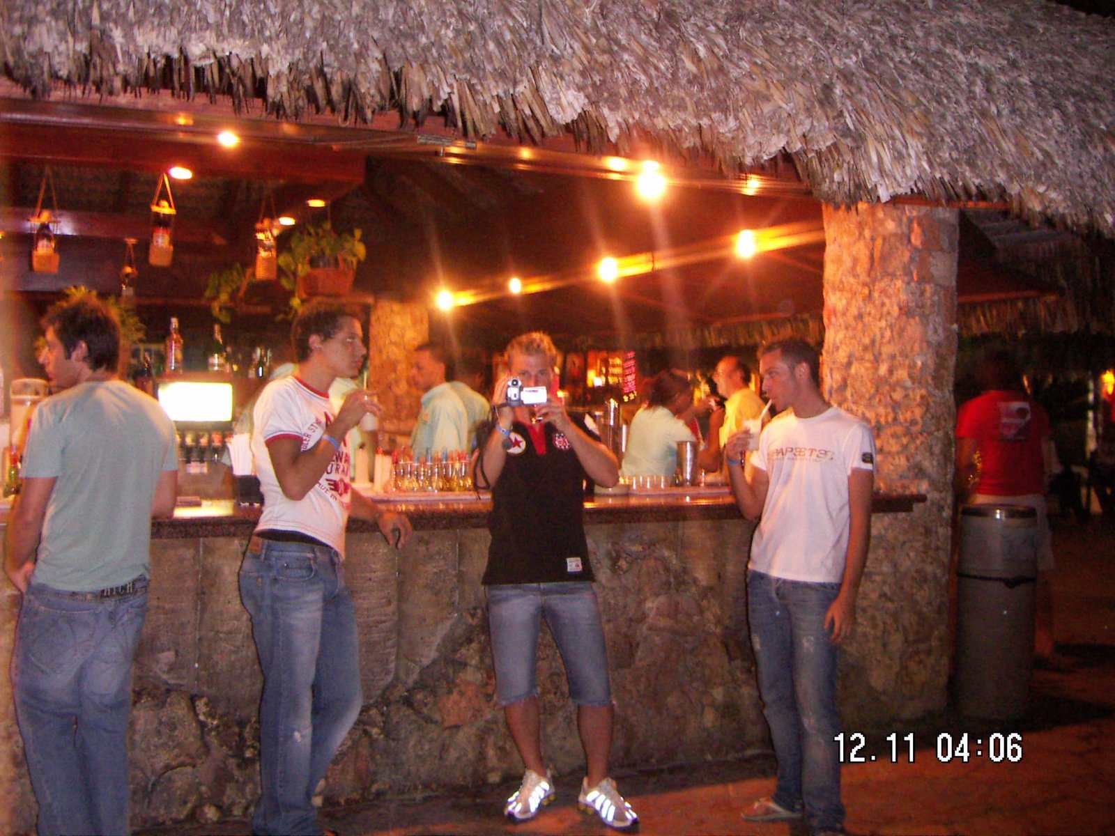 Vita quotidiana con la gente del posto nel 2005