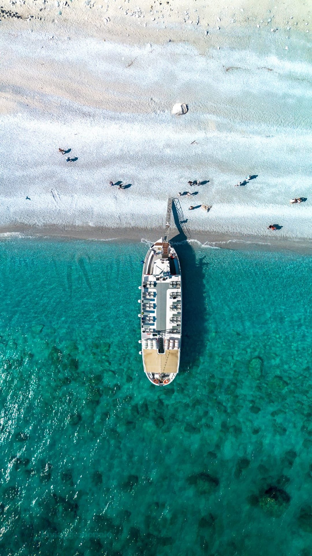 La spiaggia di Lalaria vista dal drone
