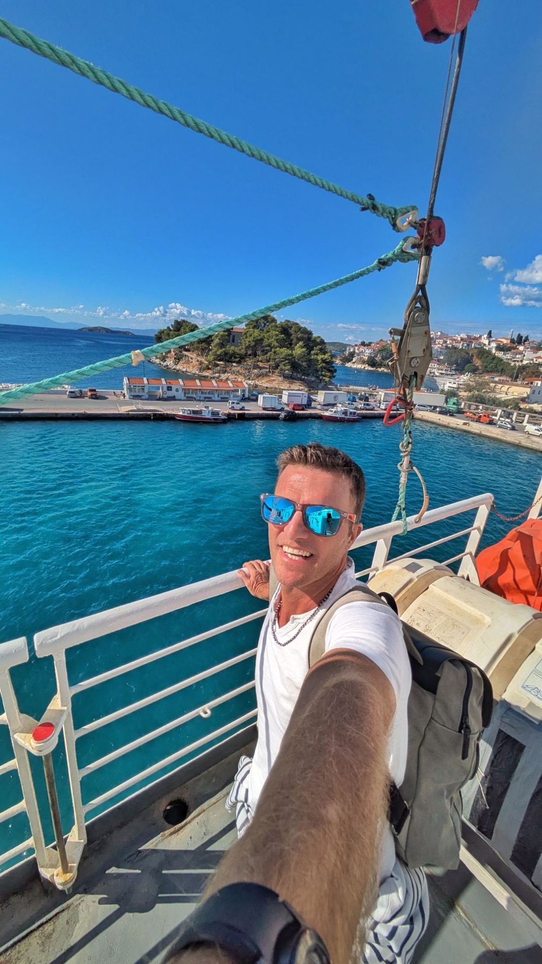Entrando a Skiathos