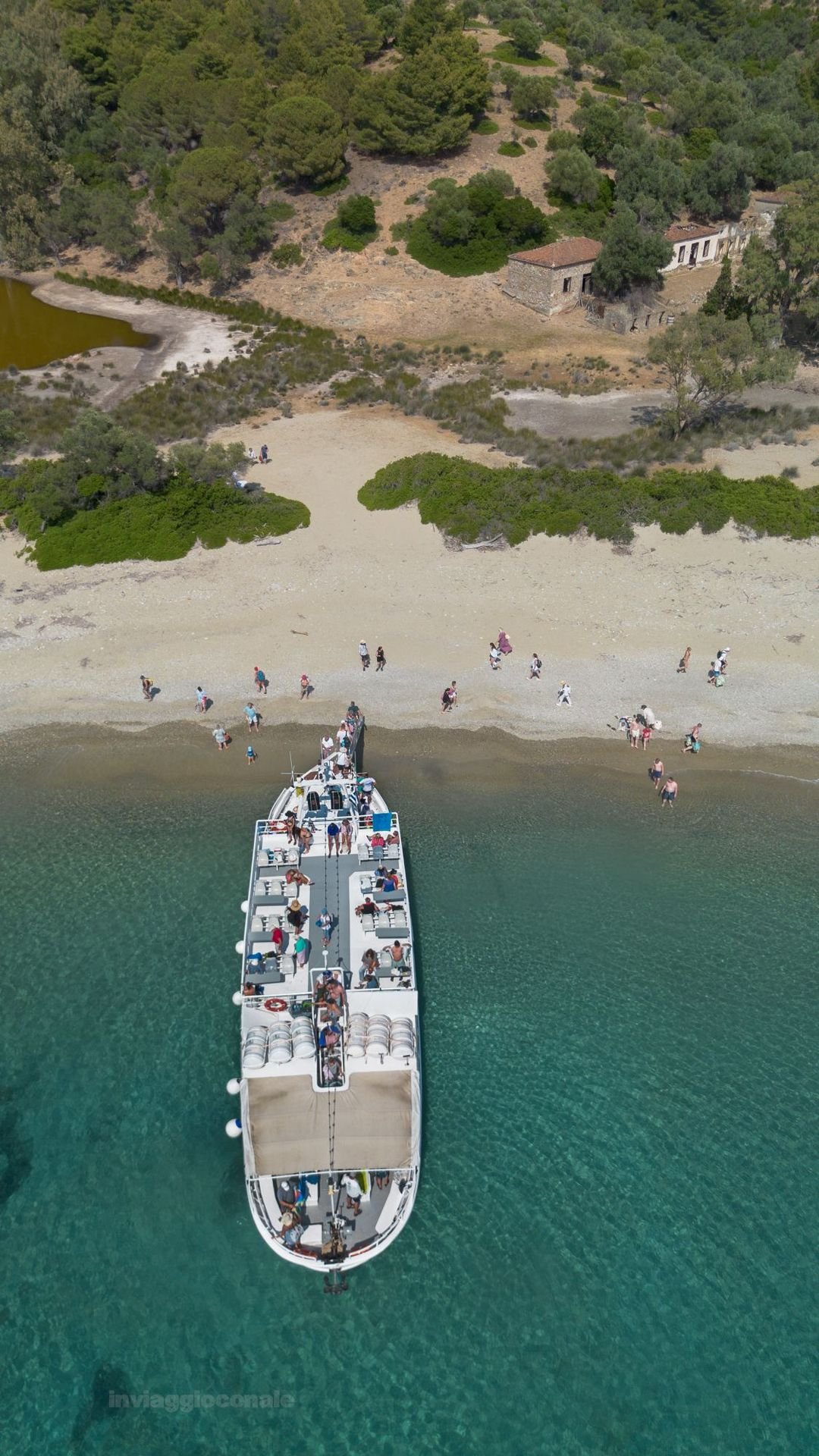 Tsougaria Beach