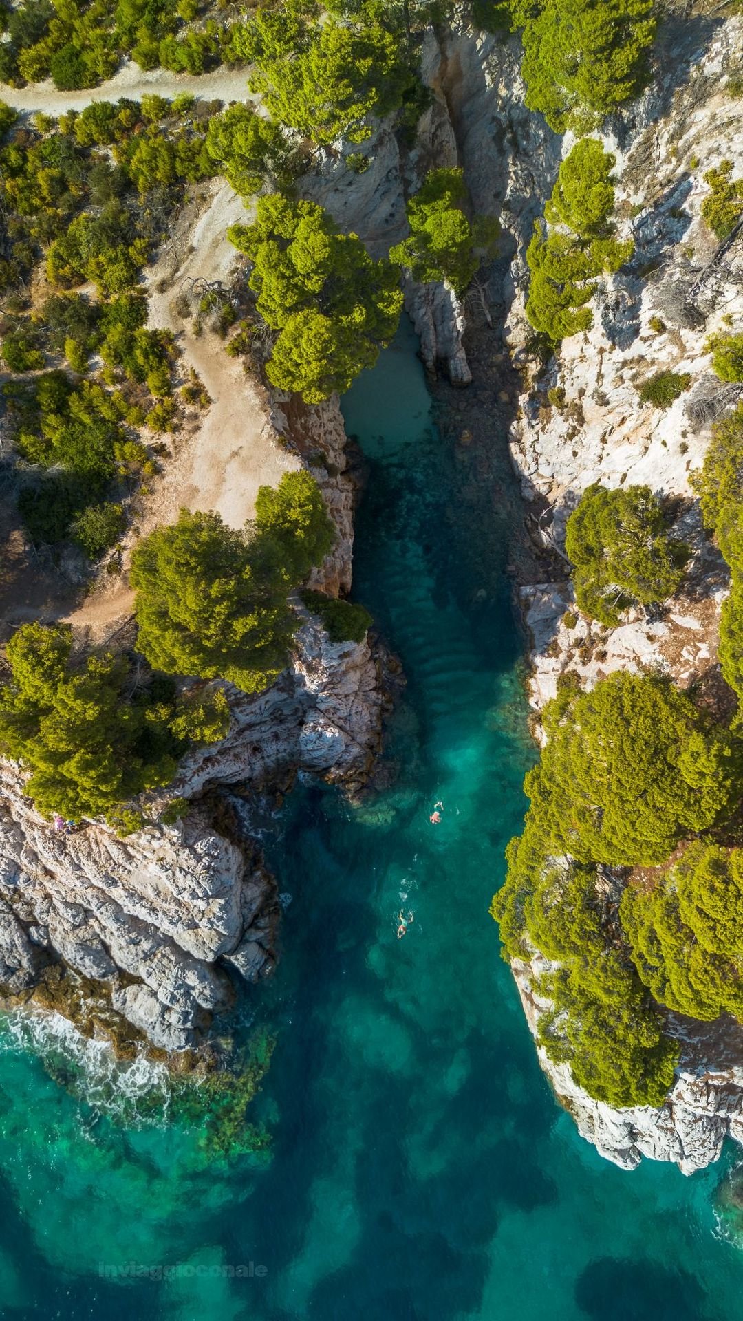 Amarandos Cove