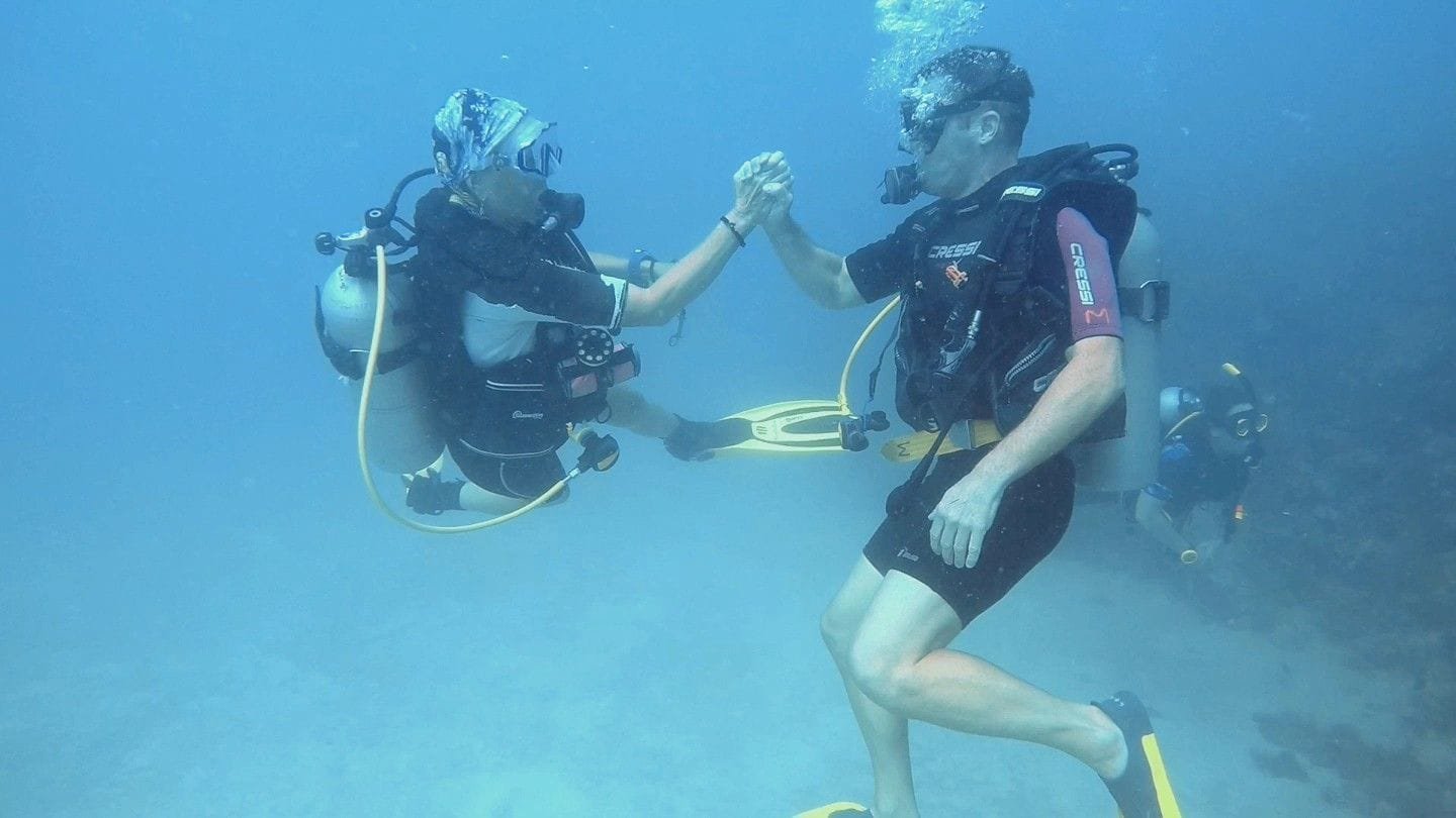 Un’immersione con la scuola Coral Point Diving