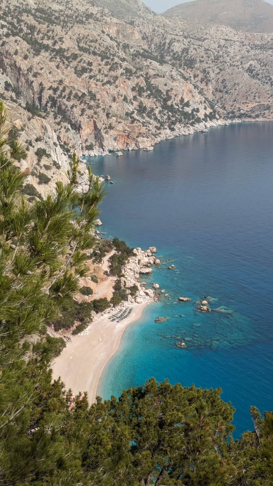 Il tratto di spiaggia libera di Karpathos