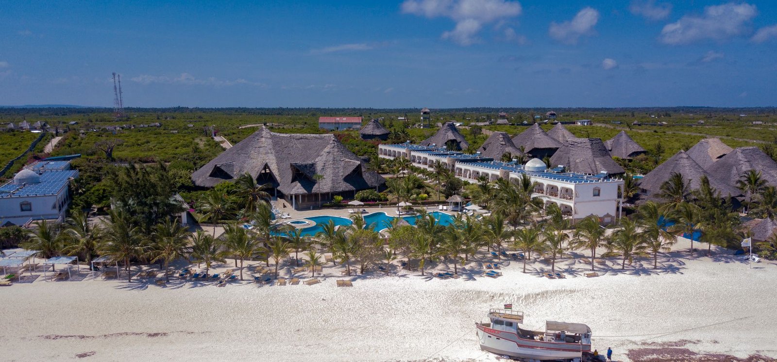 Vista aerea della costa vicino al Twiga Beach Resort
