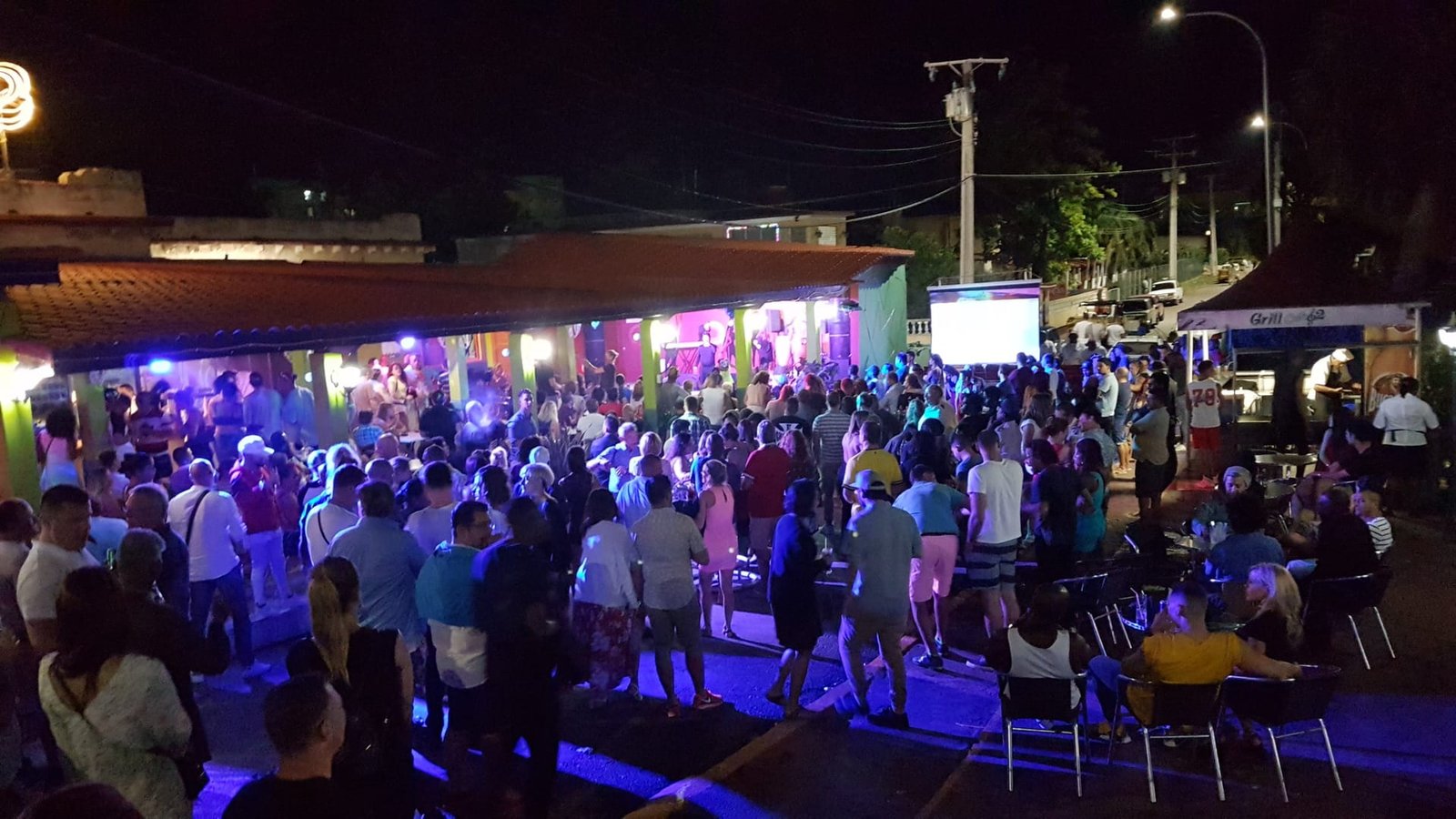 Movida notturna a Varadero