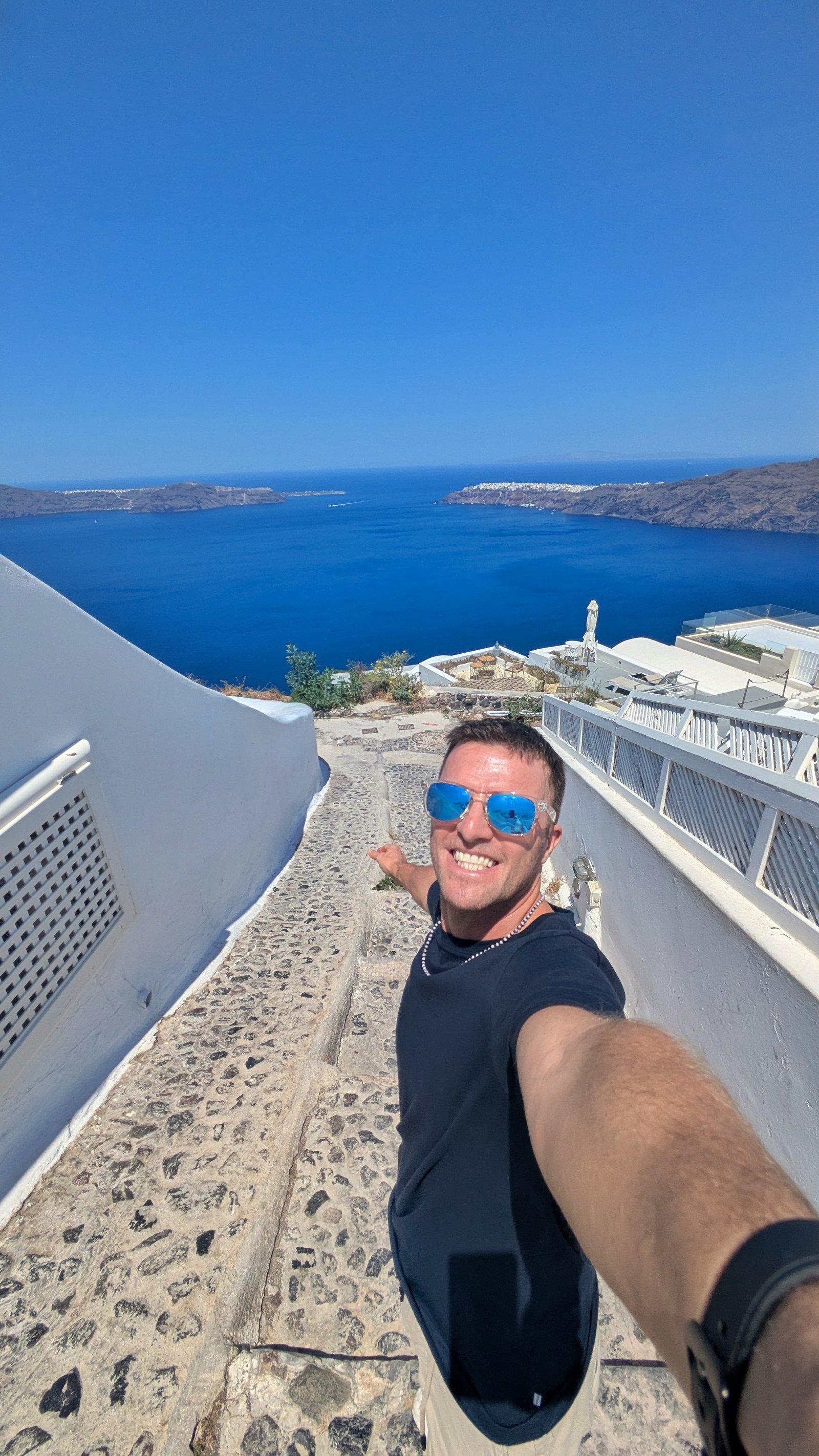 Vivere e lavorare a Santorini