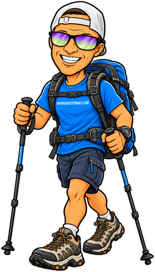 Ale in cammino con i bastoncini da trekking